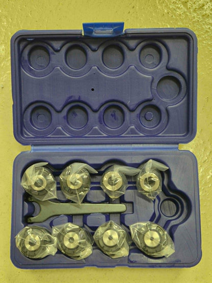 Stroj za vrezovanje navojev do M3 - M16